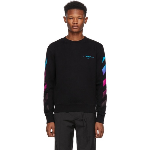 Off-White c/o Virgil Abloh
Men's Black Diagonal Gradient Crewneck
Sweatshirt - Picture 2 of 4